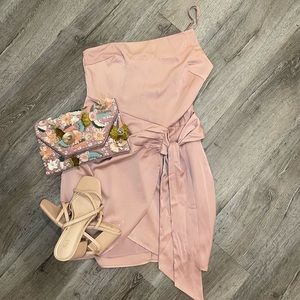 Lulu’s Dusty Pink Satin One-Shoulder Mini Dress